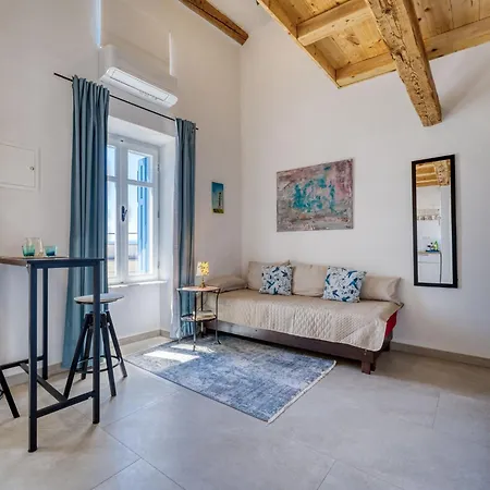 Passion-1 By Interhome *